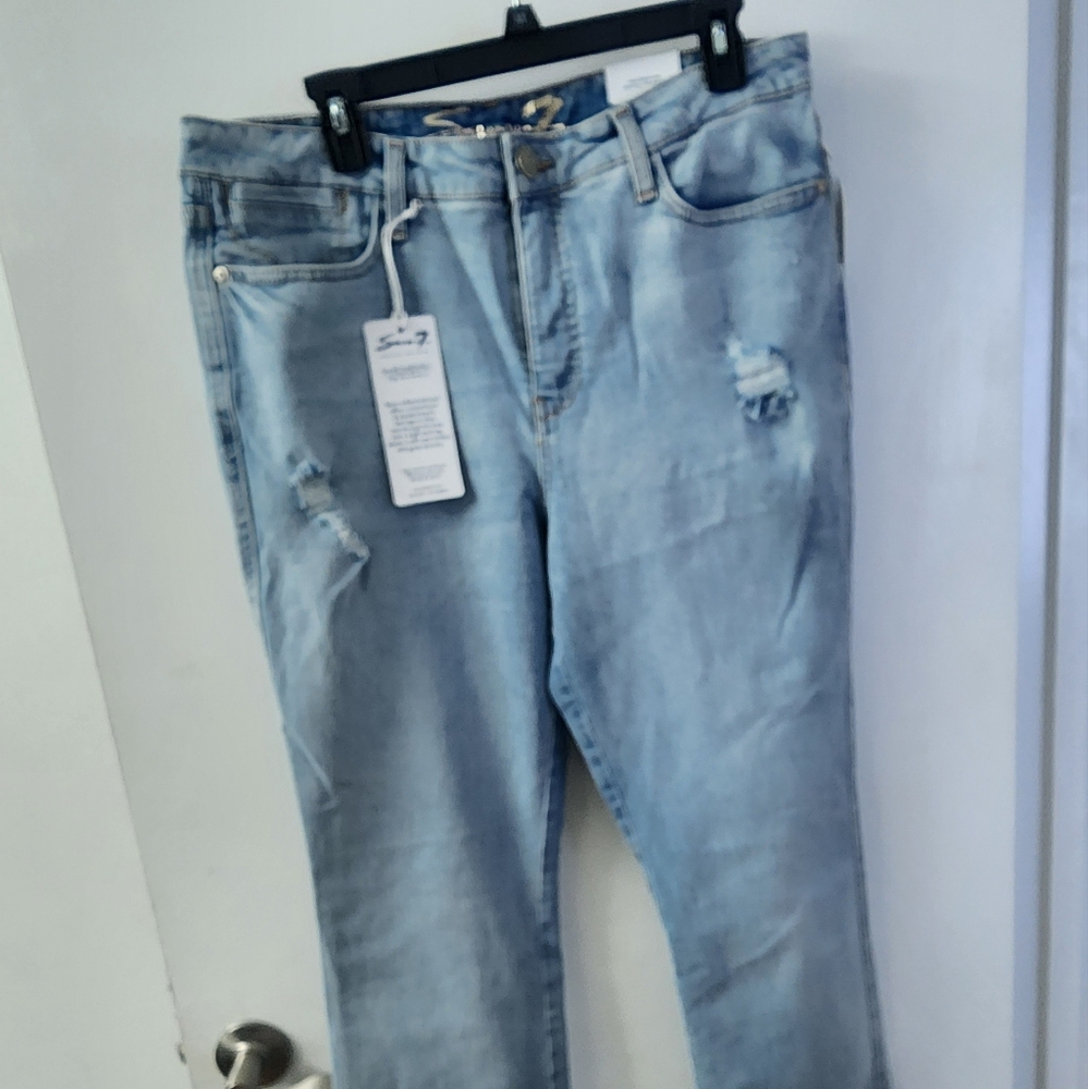 NWT SEVEN7 HIGH RISE  JEANS SIZE 12 BOOT CUT